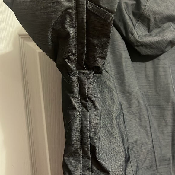 Columbia ski coat - Picture 11 of 12